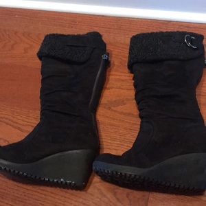 Aldo Size 37 wedge winter boot